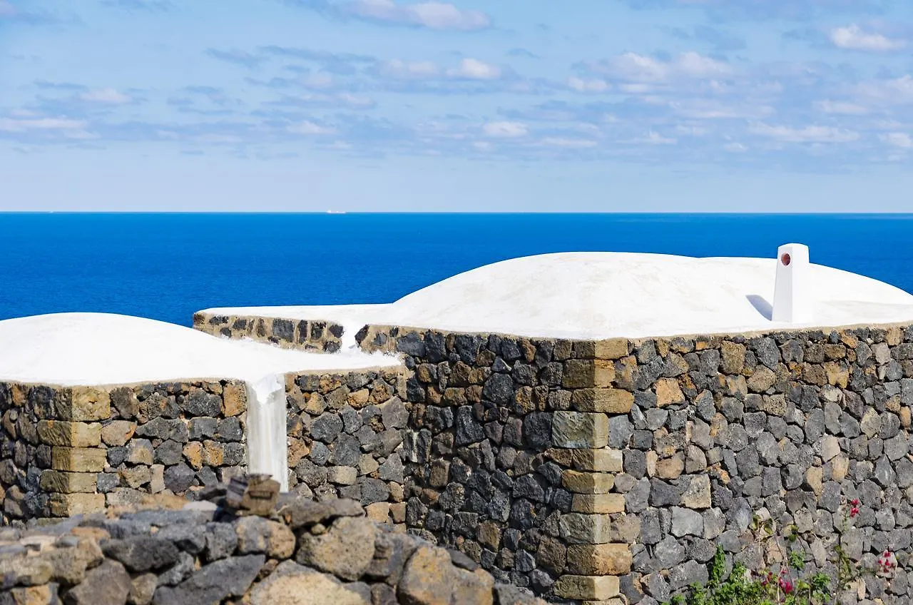 Villa Dammusi Sotto le Stelle Pantelleria Casa vacanze