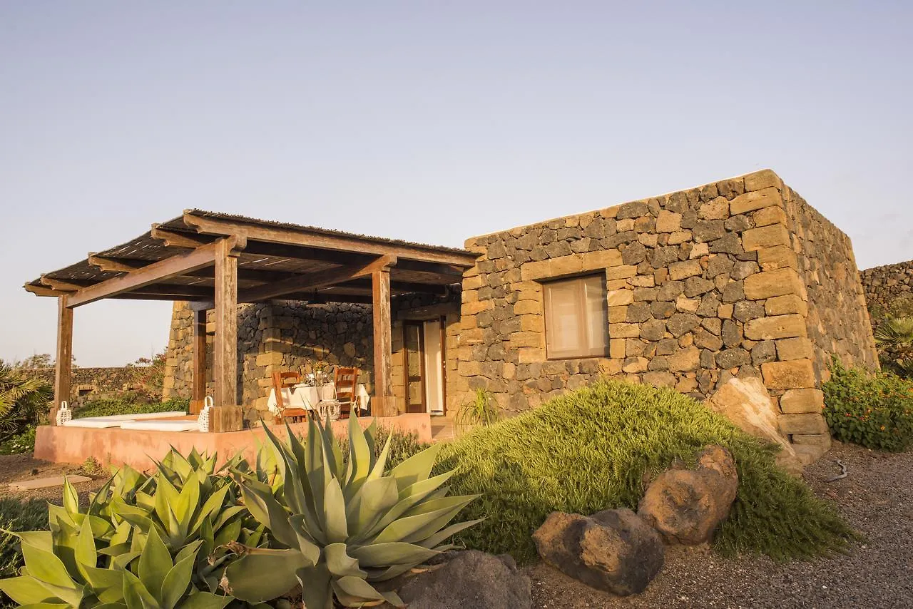 Villa Dammusi Sotto le Stelle Pantelleria Casa vacanze