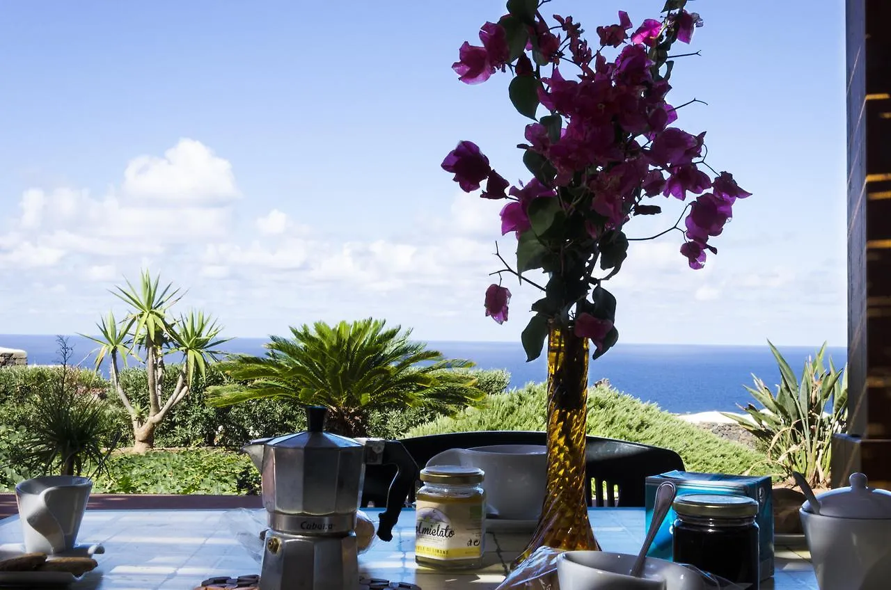 Dammusi Sotto Le Stelle Villa Pantelleria 0*,